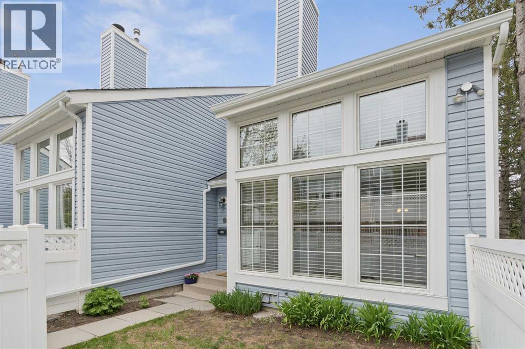 38, 28 Berwick Crescent NW, Calgary, Alberta