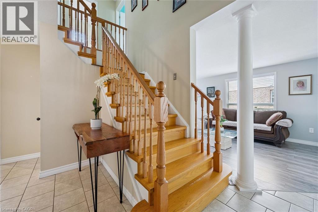 24 Buckthorn Crescent, Guelph, Ontario  N1E 7C3 - Photo 22 - 40832465