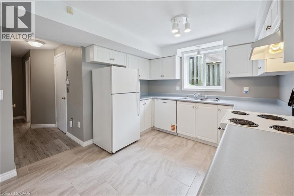 24 Buckthorn Crescent, Guelph, Ontario  N1E 7C3 - Photo 35 - 40832465