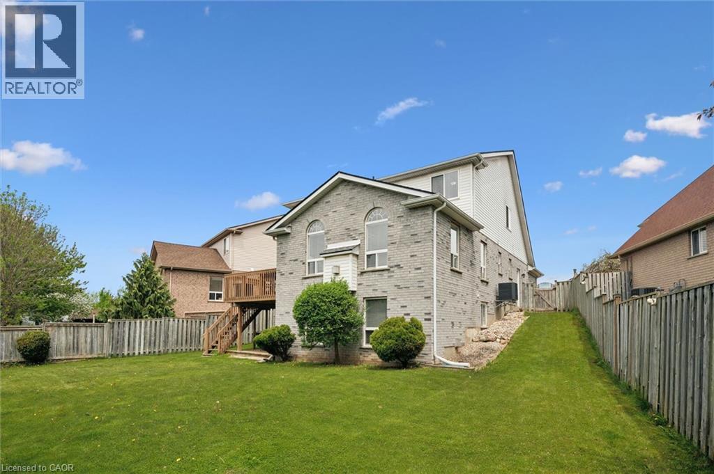 24 Buckthorn Crescent, Guelph, Ontario  N1E 7C3 - Photo 46 - 40832465