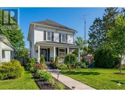 422 GREENFIELD STREET, Petrolia, Ontario