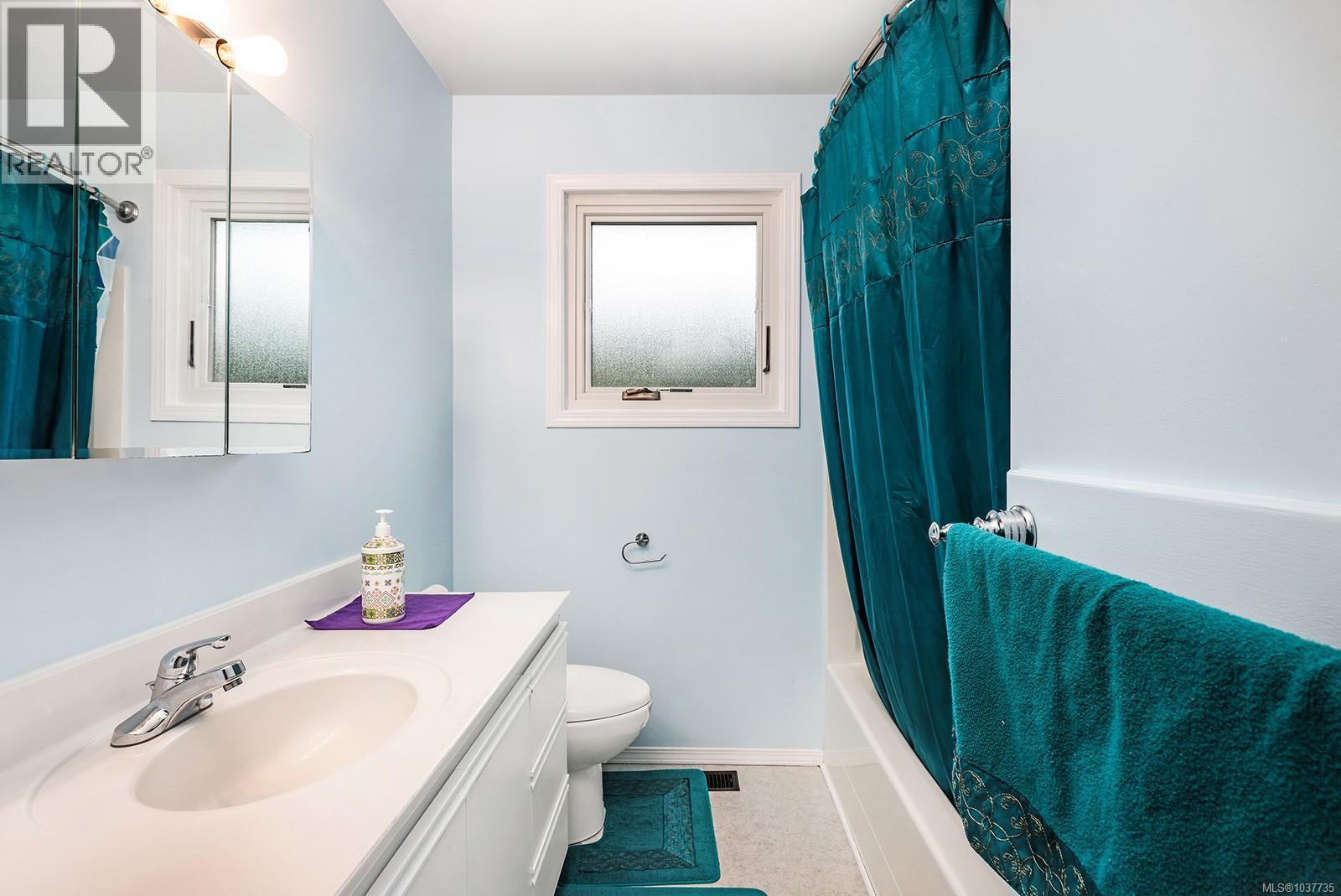 724 Galerno Rd, Campbell River, British Columbia  V9W 5J3 - Photo 19 - 1037735