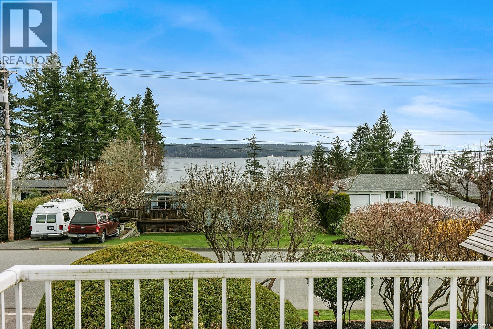 724 Galerno Rd, Campbell River, British Columbia  V9W 5J3 - Photo 4 - 1037735