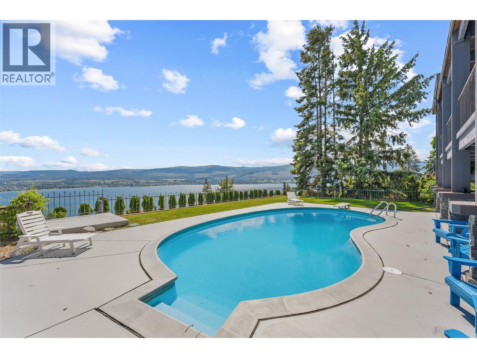 2740 Lakeview Road, West Kelowna, British Columbia  V1Z 1Y4 - Photo 2 - 10388378