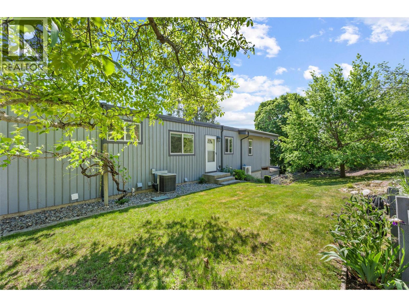 2740 Lakeview Road, West Kelowna, British Columbia  V1Z 1Y4 - Photo 62 - 10388378