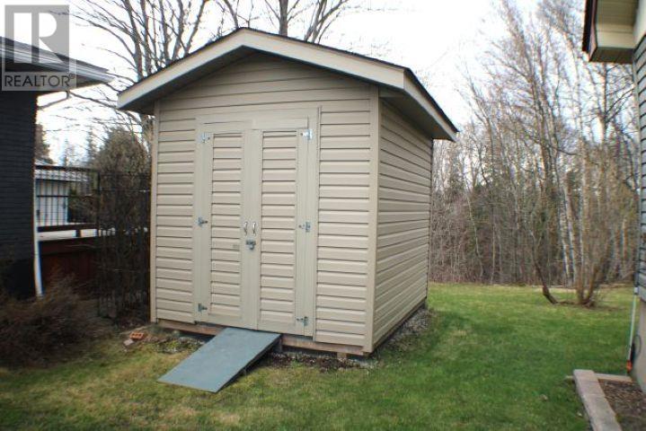 31 White Oak Dr W, Sault Ste Marie, Ontario  P6C 2H7 - Photo 18 - SM261079