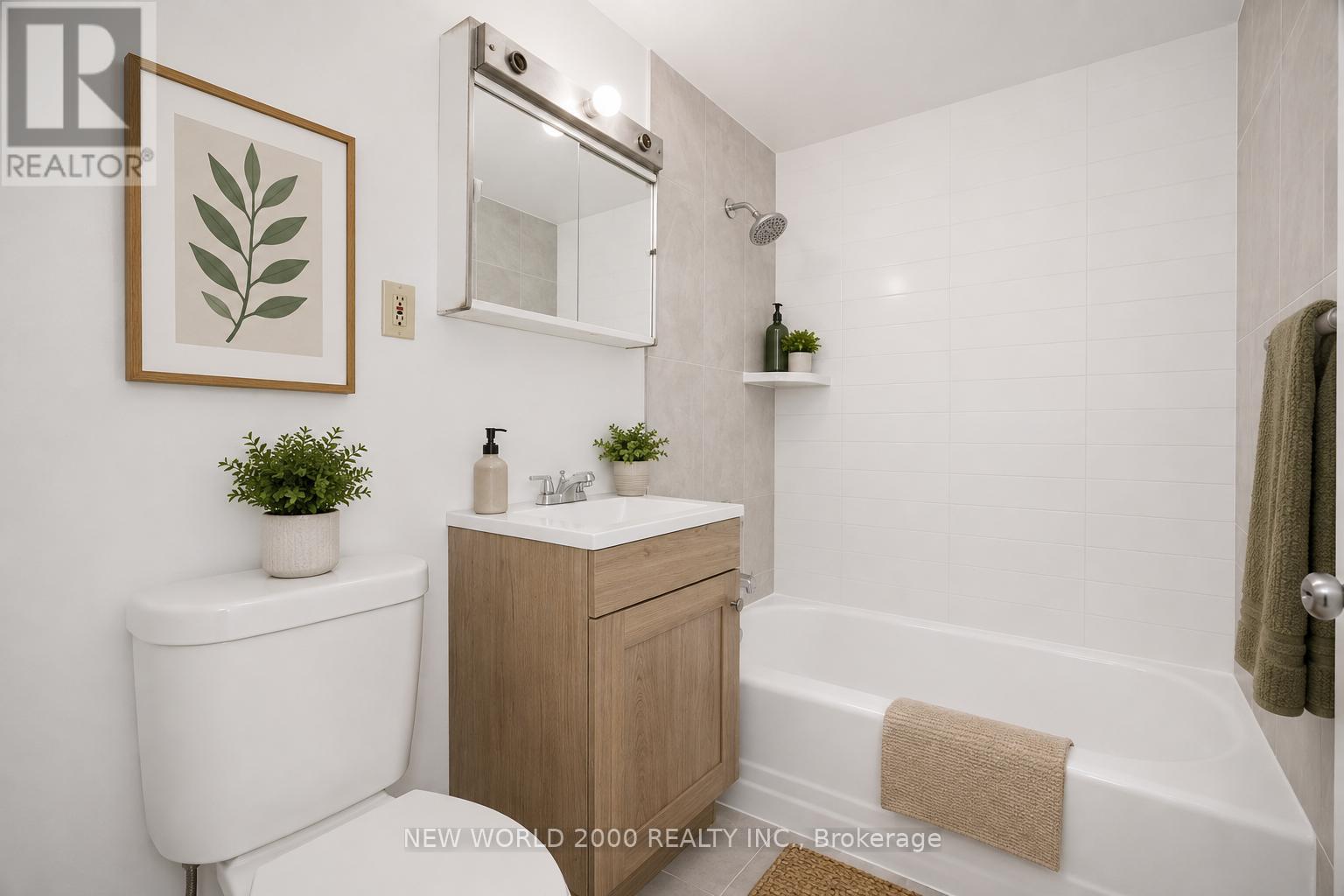1008 - 88 Bernard Avenue, Toronto, Ontario  M5R 1R7 - Photo 6 - C13159094