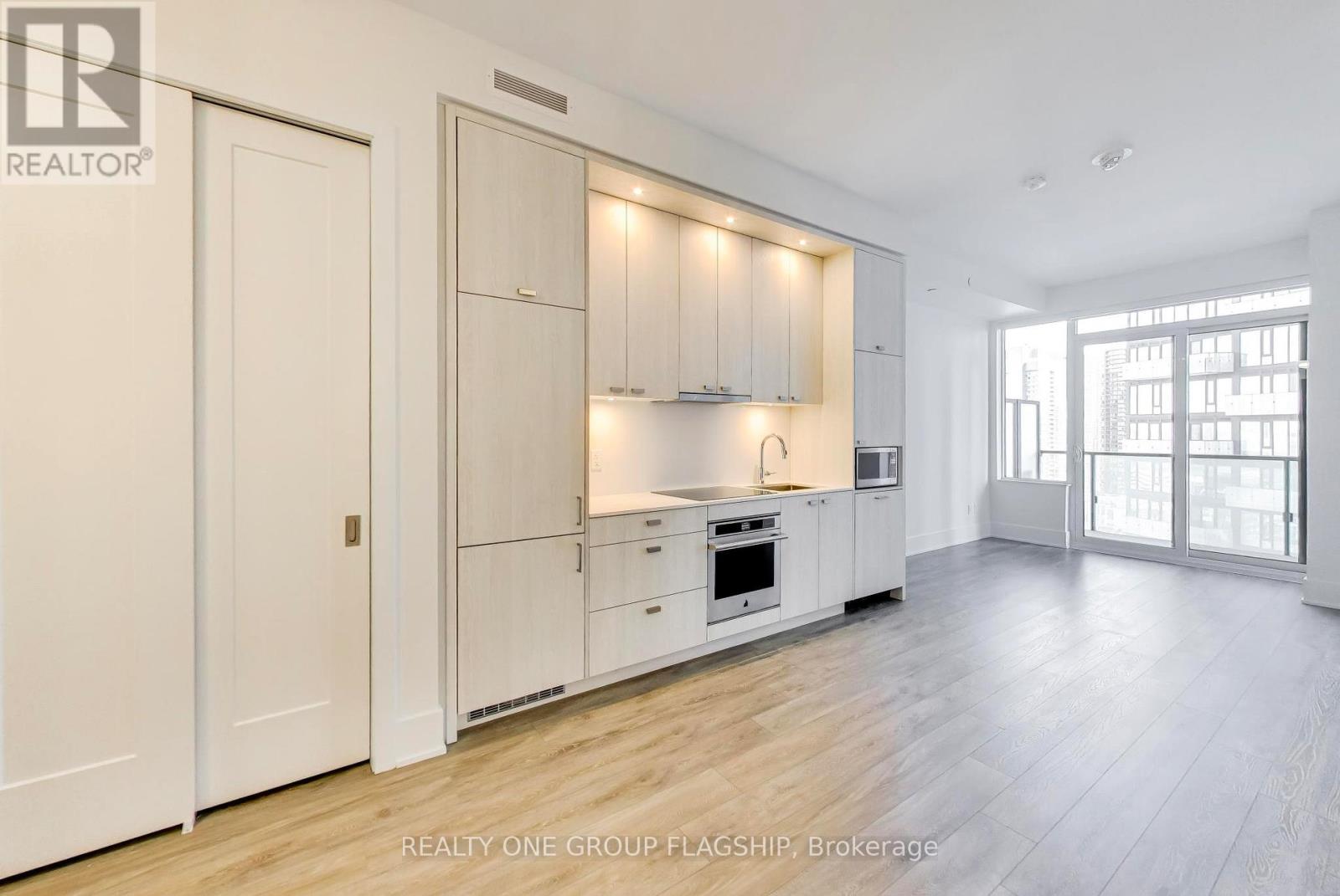 2508 - 470 Front Street W, Toronto, Ontario  M5V 0V6 - Photo 12 - C13159126