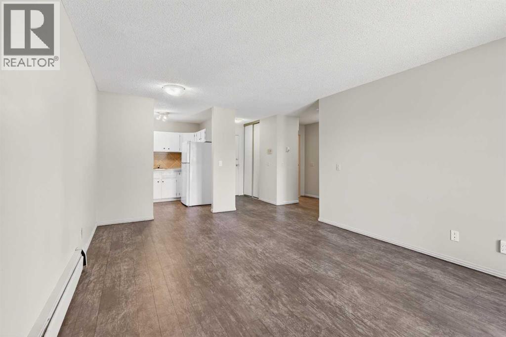 204, 36 Glenbrook Crescent, Cochrane, Alberta  T4C 1T2 - Photo 13 - A2308352