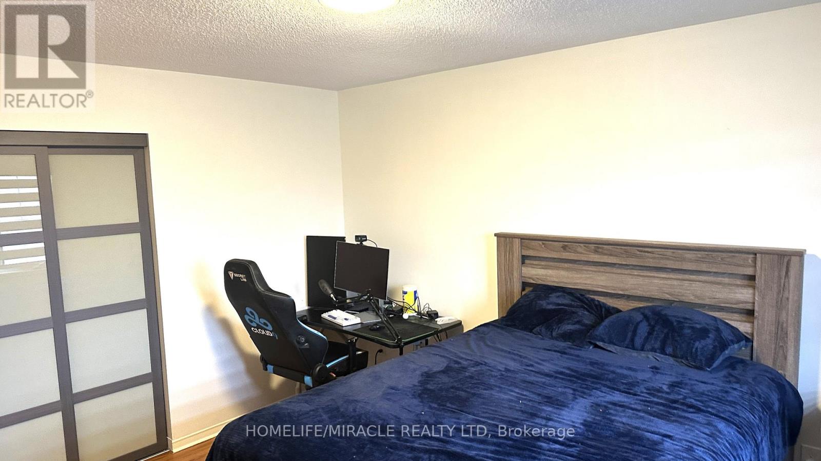 65 Fairhill Avenue, Brampton, Ontario  L7A 2E8 - Photo 25 - W12968006
