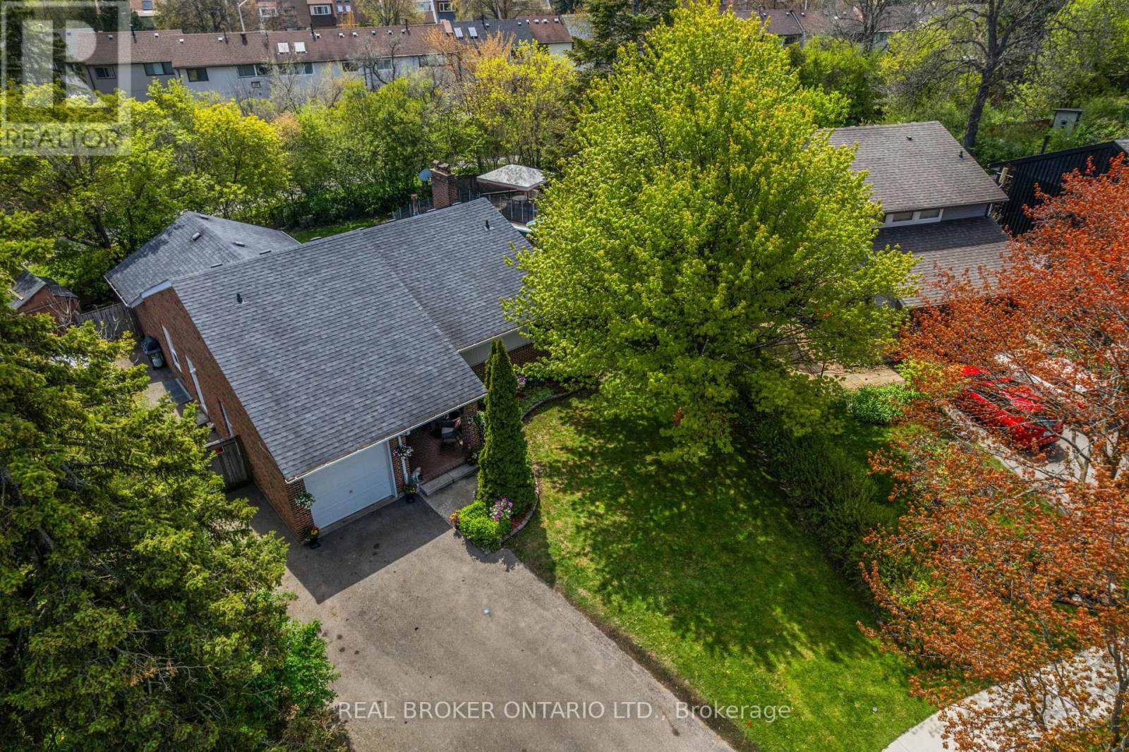 2873 Inlake Court, Mississauga, Ontario  L5N 2A4 - Photo 44 - W13158090