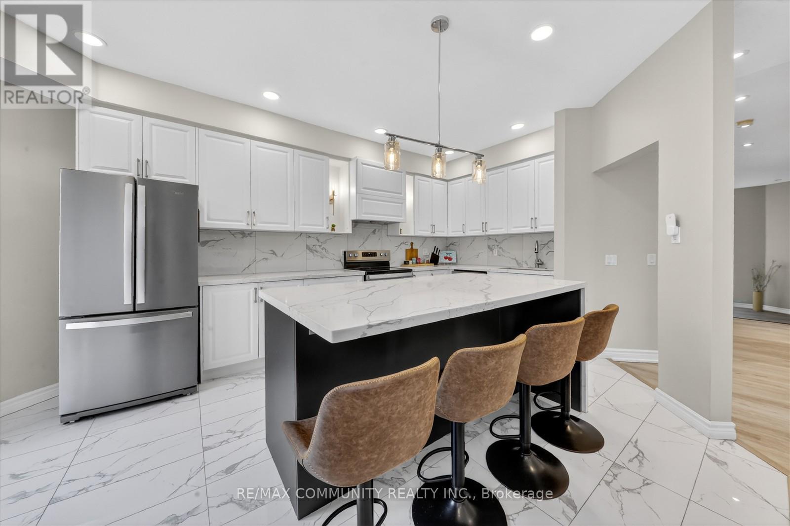 154 Thicket Crescent, Pickering, Ontario L1V 6V7 - Photo 16 - E13159130