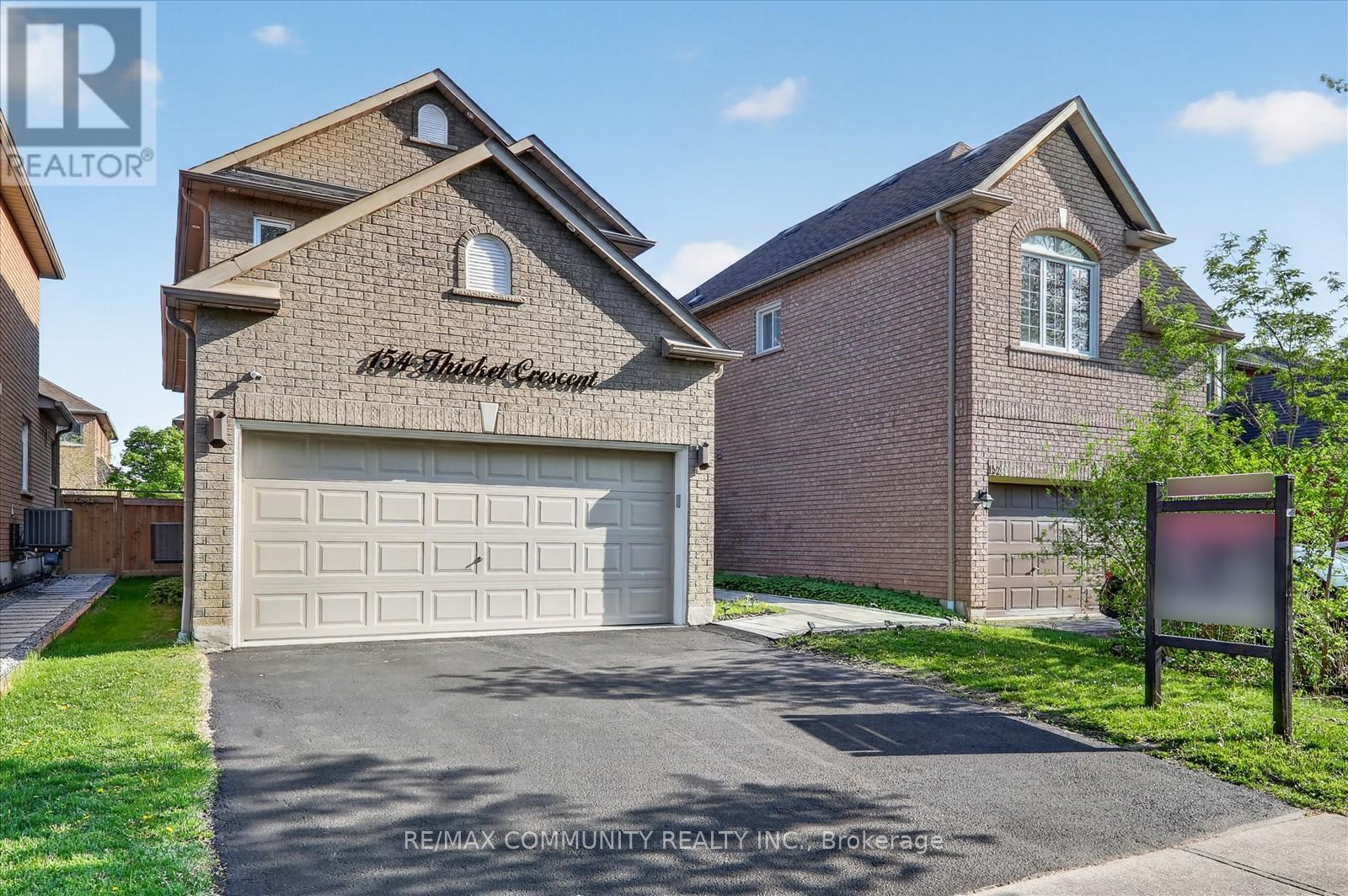 154 Thicket Crescent, Pickering, Ontario L1V 6V7 - Photo 3 - E13159130