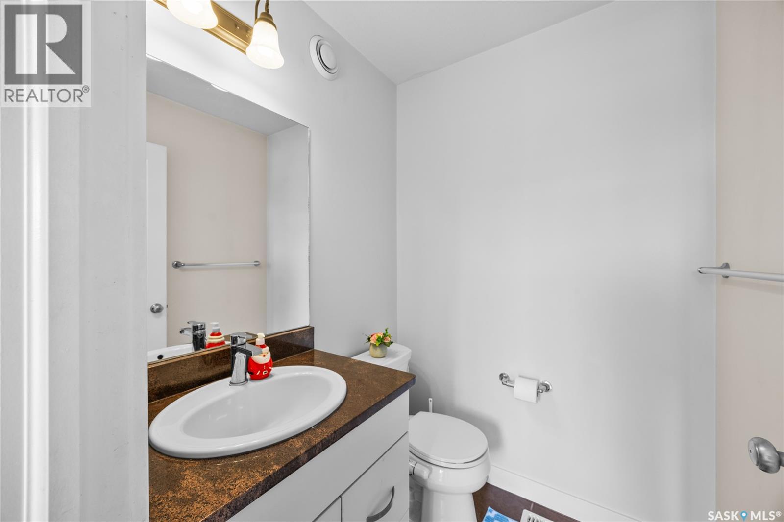 806 Stonebridge Common, Saskatoon, Saskatchewan  S7T 0M8 - Photo 16 - SK036733