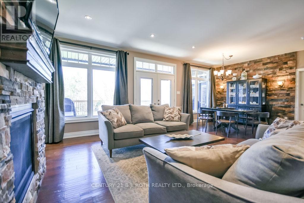2 Roy Hickling Drive, Springwater (Snow Valley), Ontario  L9X 0J2 - Photo 12 - S13159122