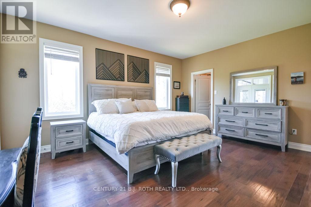 2 Roy Hickling Drive, Springwater (Snow Valley), Ontario  L9X 0J2 - Photo 23 - S13159122