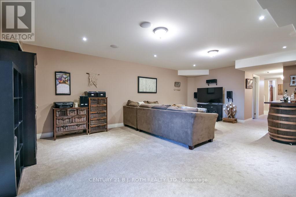 2 Roy Hickling Drive, Springwater (Snow Valley), Ontario  L9X 0J2 - Photo 31 - S13159122