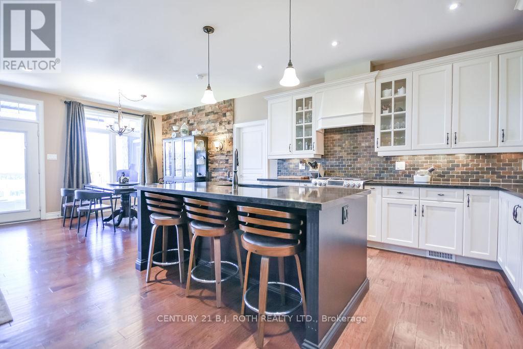2 Roy Hickling Drive, Springwater (Snow Valley), Ontario  L9X 0J2 - Photo 6 - S13159122