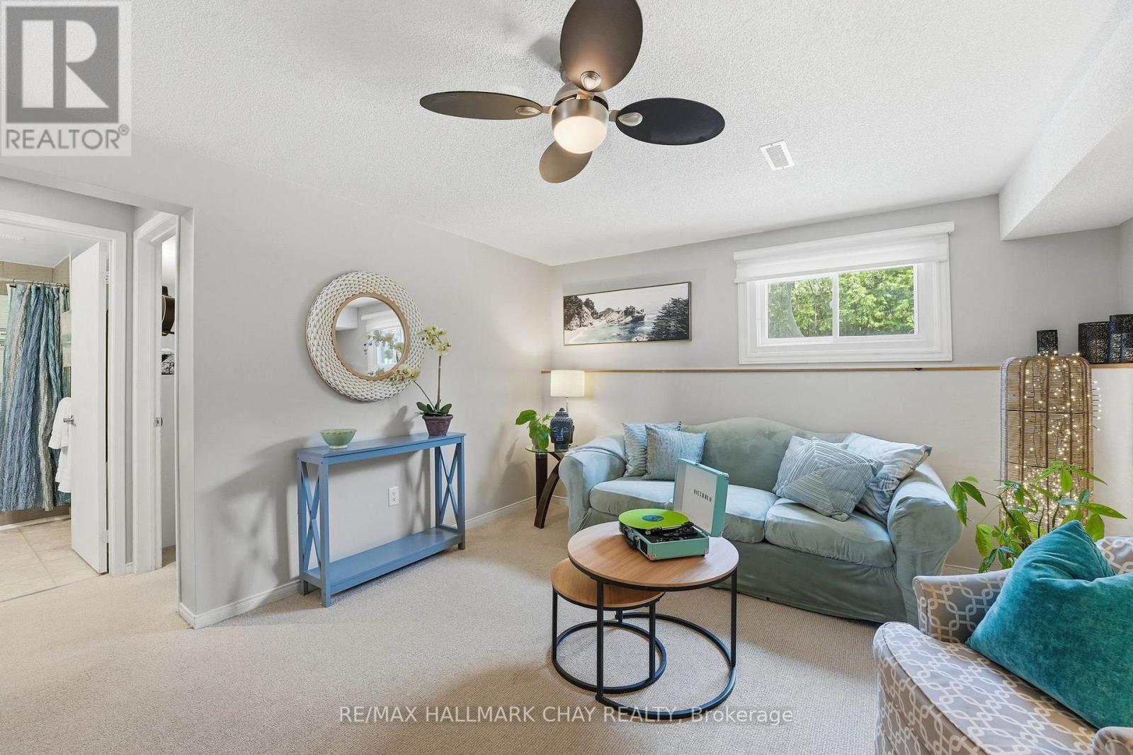 23 Gosney Crescent, Barrie (Painswick North), Ontario  L4N 6T6 - Photo 16 - S13159136