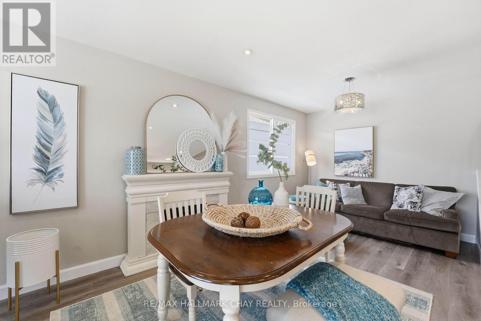 23 Gosney Crescent, Barrie (Painswick North), Ontario  L4N 6T6 - Photo 9 - S13159136