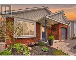 23 GOSNEY CRESCENT, Barrie, Ontario