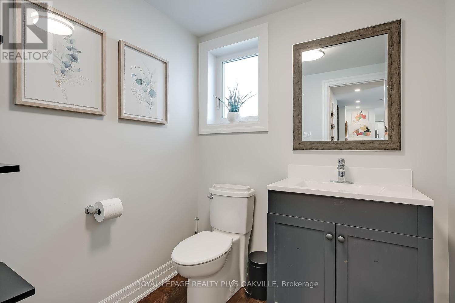 3531 Gallager Drive, Mississauga, Ontario  L5C 2N2 - Photo 11 - W13159068