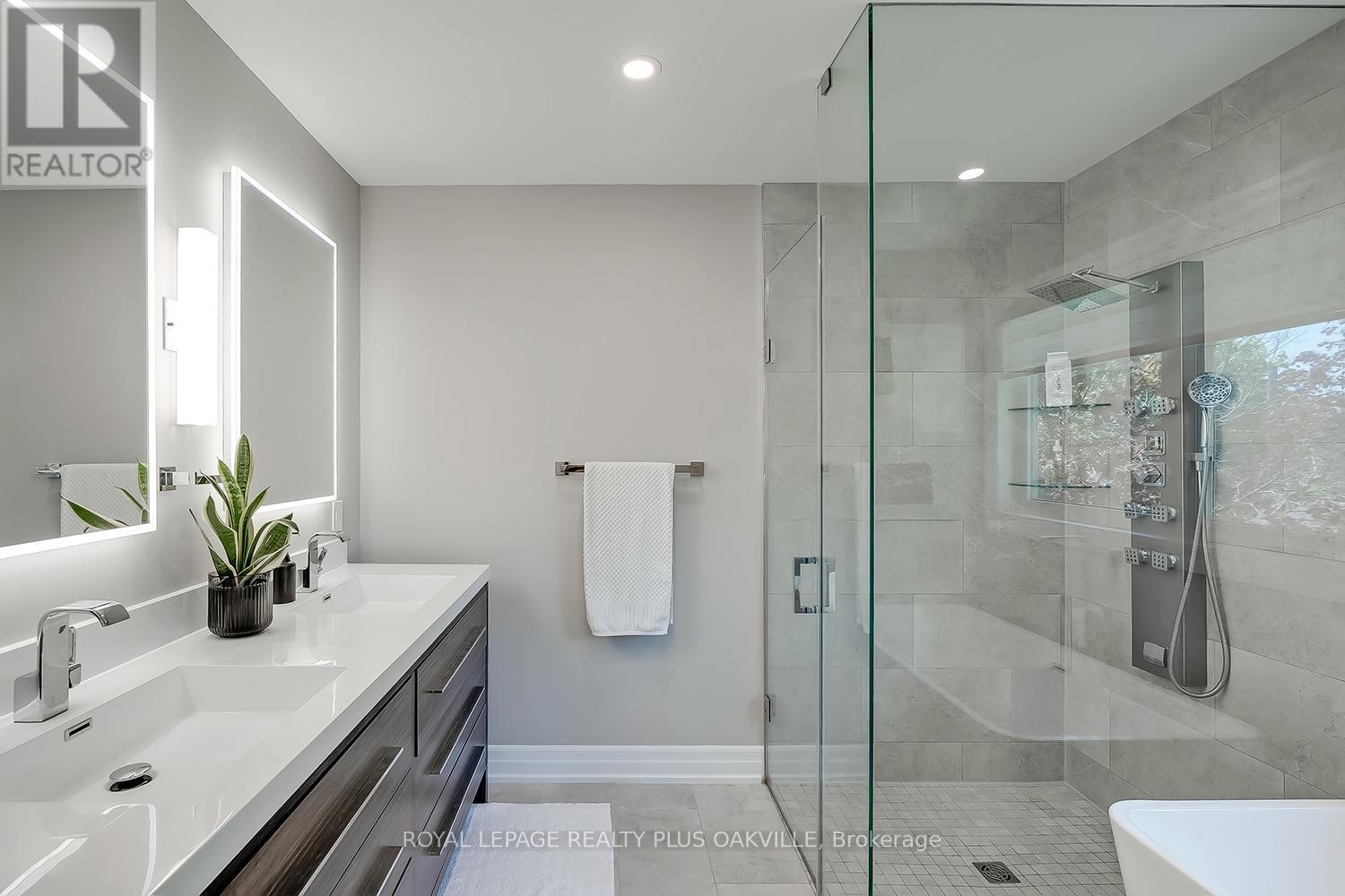 3531 Gallager Drive, Mississauga, Ontario  L5C 2N2 - Photo 22 - W13159068