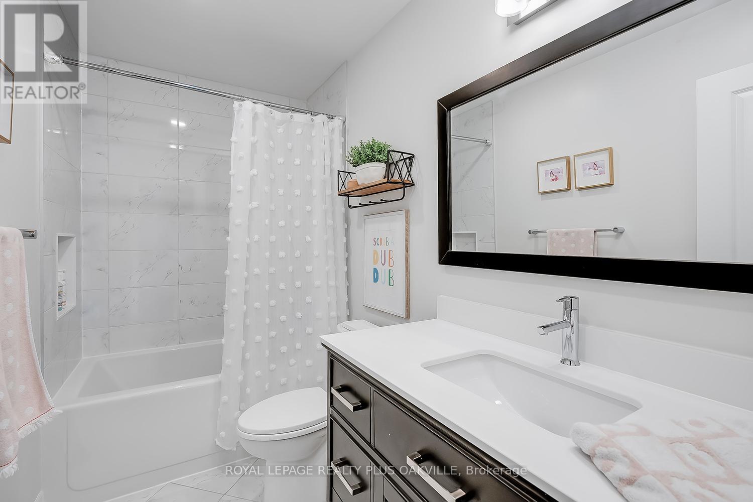 3531 Gallager Drive, Mississauga, Ontario  L5C 2N2 - Photo 26 - W13159068