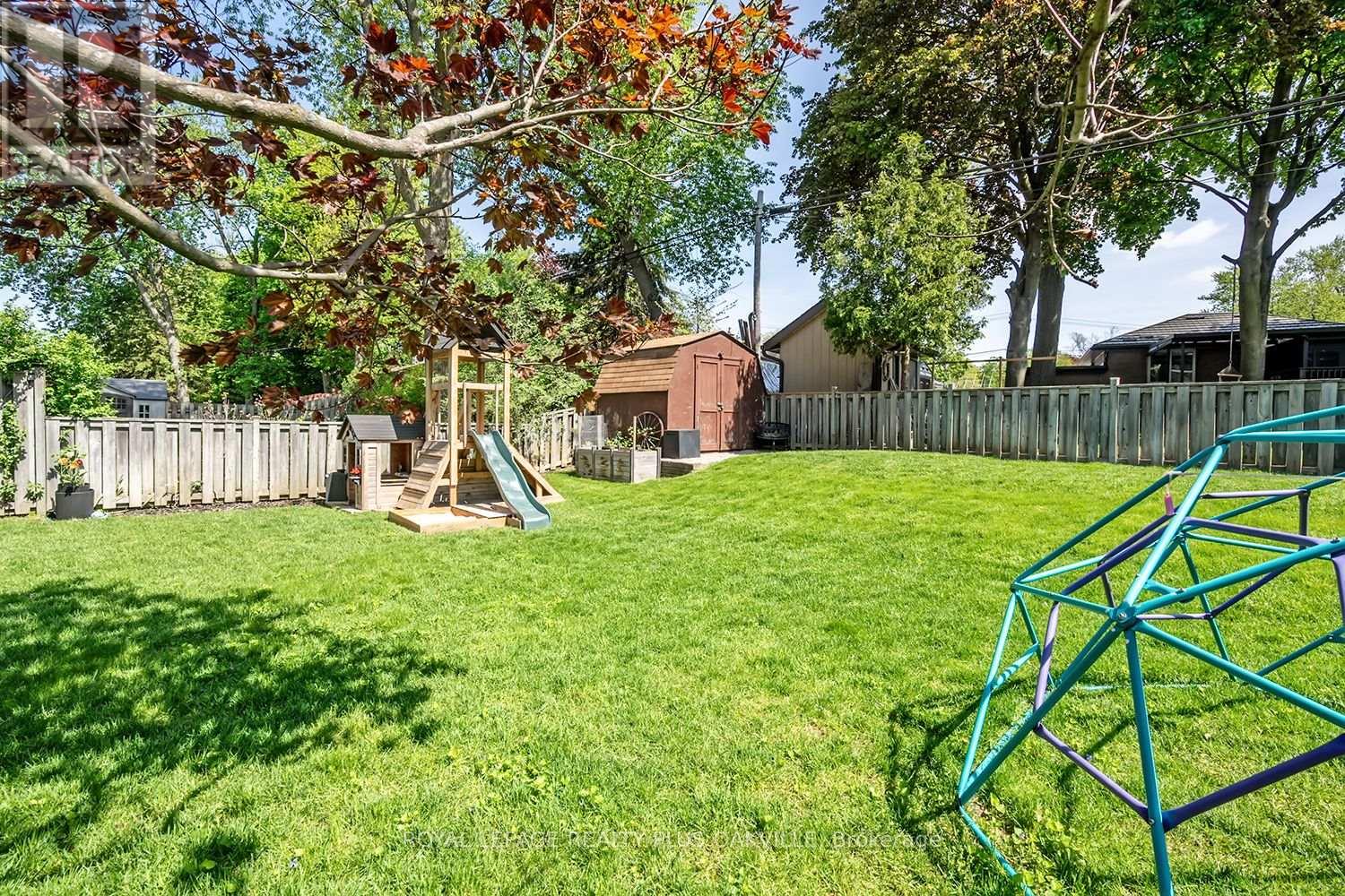 3531 Gallager Drive, Mississauga, Ontario  L5C 2N2 - Photo 36 - W13159068