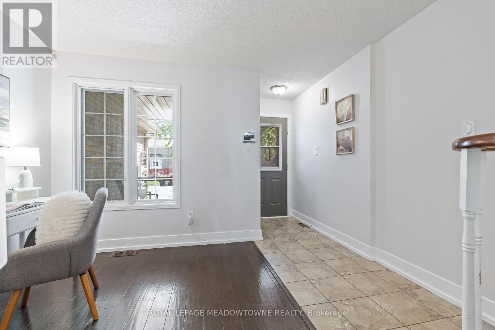6028 Clover Ridge Crescent, Mississauga, Ontario  L5N 7B4 - Photo 9 - W13159108