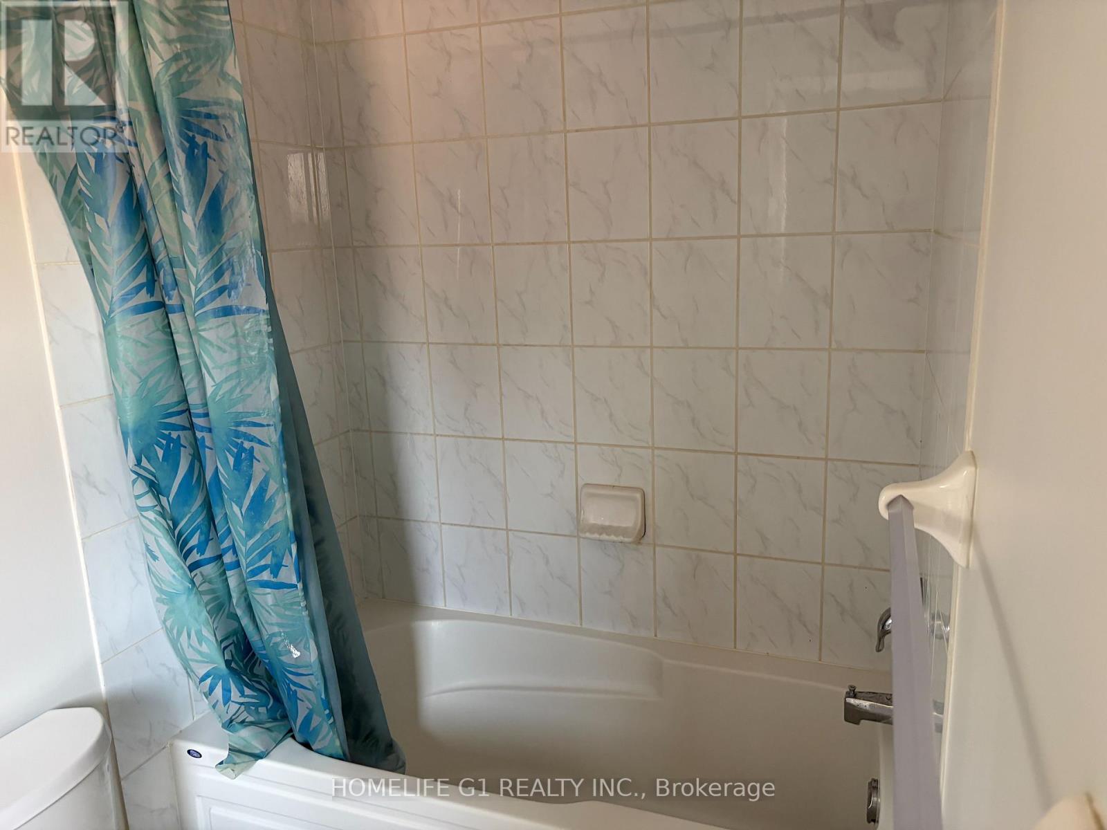 46 St Dennis Road, Brampton, Ontario  L6R 3W7 - Photo 13 - W13159124