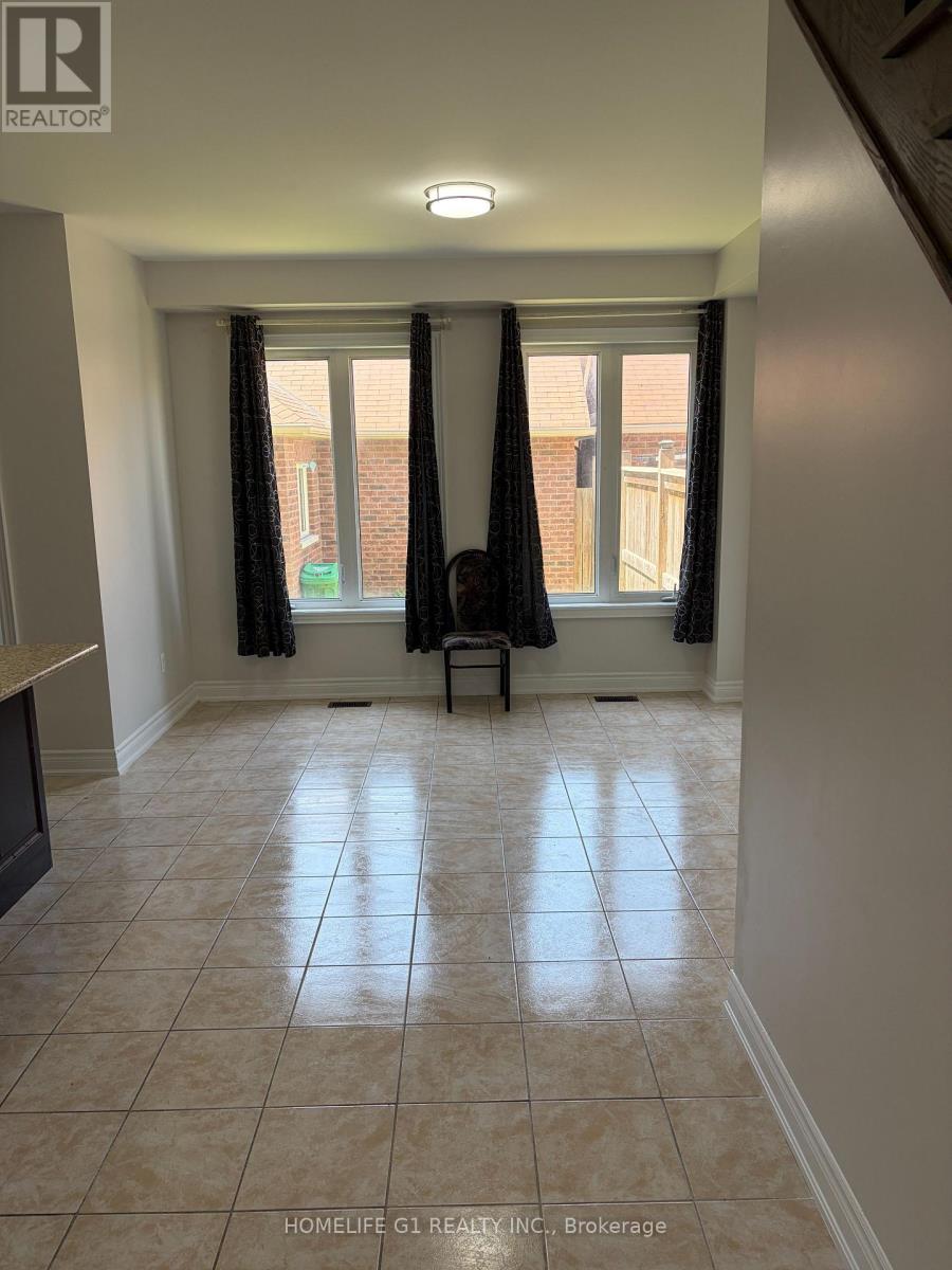 46 St Dennis Road, Brampton, Ontario  L6R 3W7 - Photo 21 - W13159124