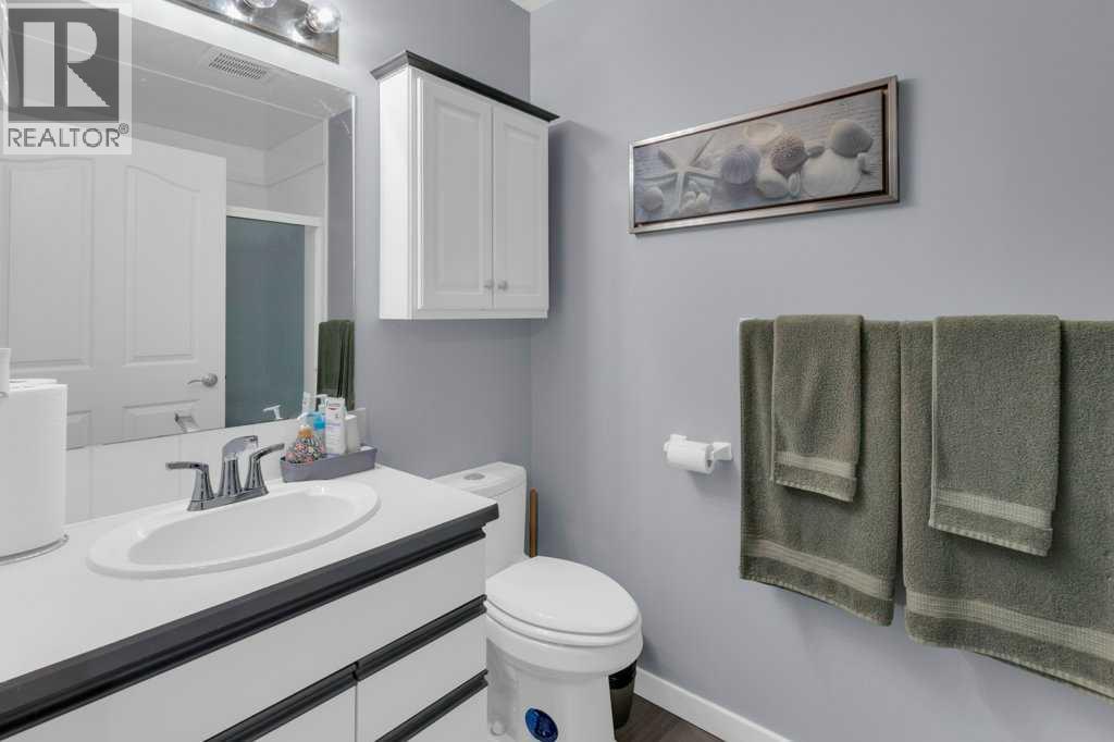 13a Westlynn Drive, Claresholm, Alberta  T0L 0T0 - Photo 17 - A2312732