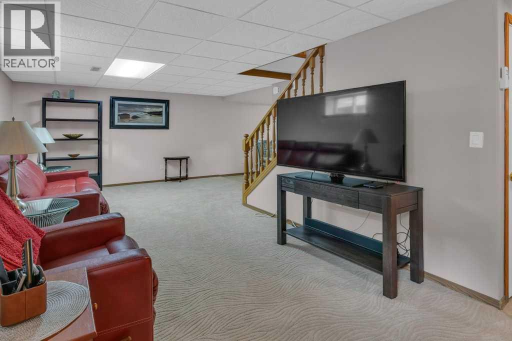 13a Westlynn Drive, Claresholm, Alberta  T0L 0T0 - Photo 23 - A2312732