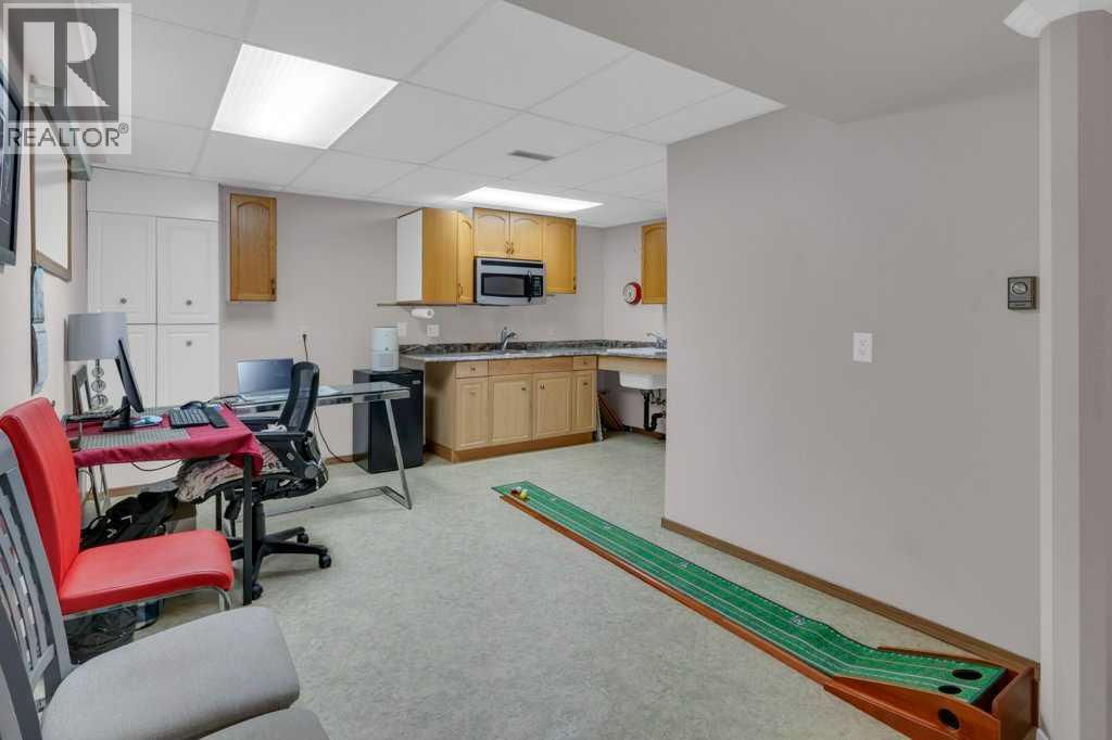 13a Westlynn Drive, Claresholm, Alberta  T0L 0T0 - Photo 25 - A2312732