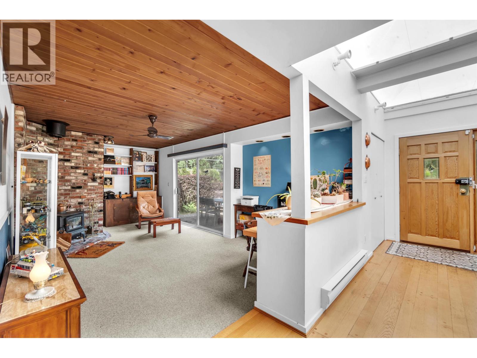 977 Belvedere Drive, North Vancouver, British Columbia  V7R 2C2 - Photo 6 - R3125961