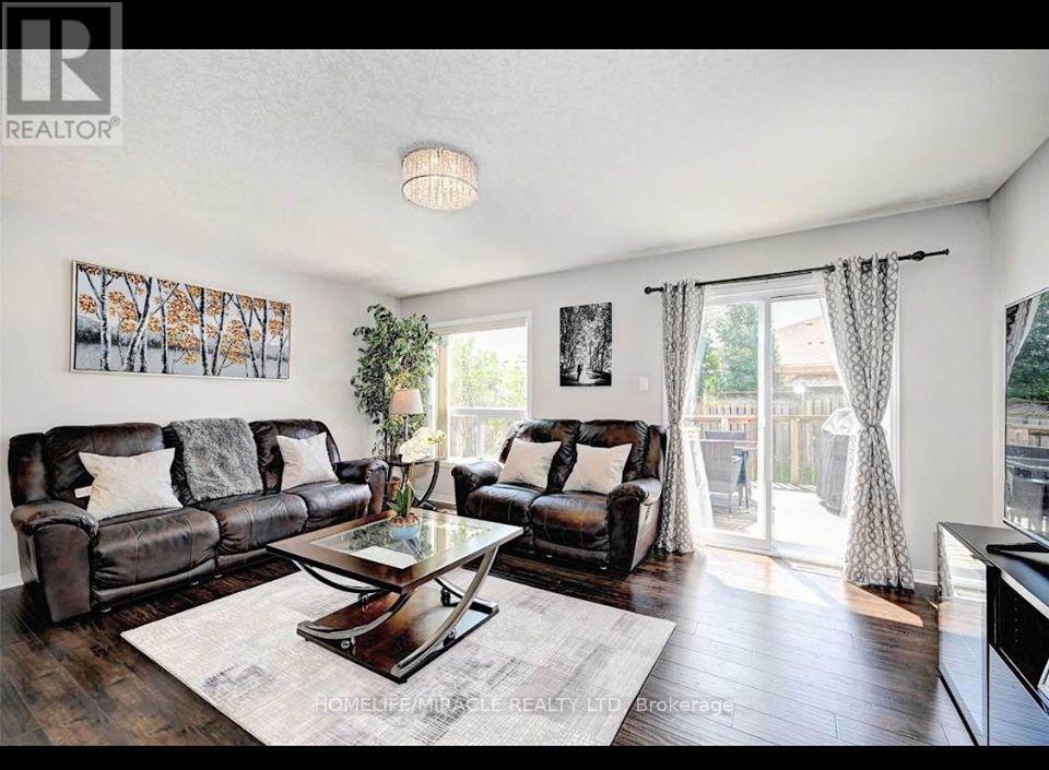 130 UPPER MERCER STREET, Kitchener, Ontario