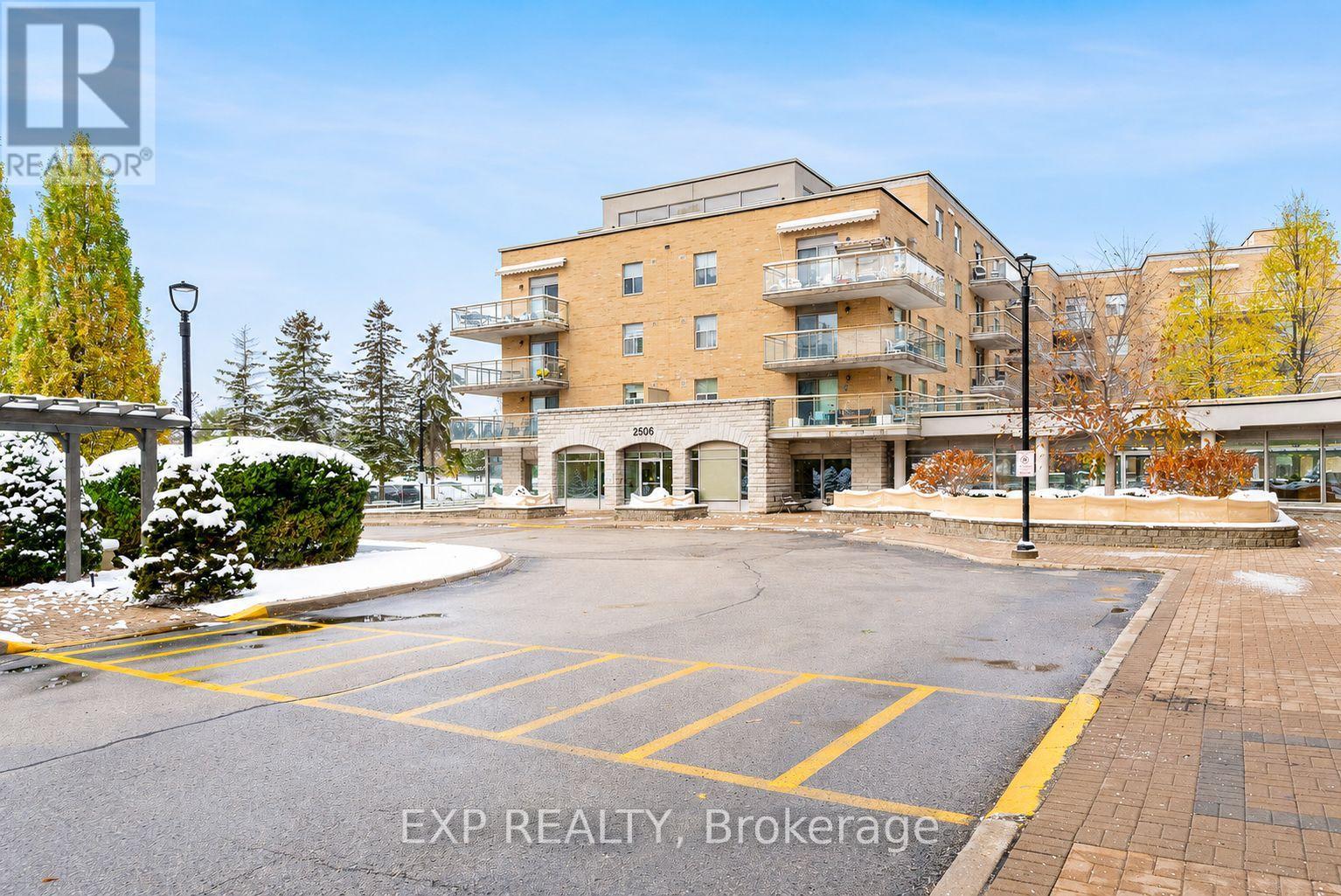 210 - 2506 RUTHERFORD ROAD, Vaughan, Ontario
