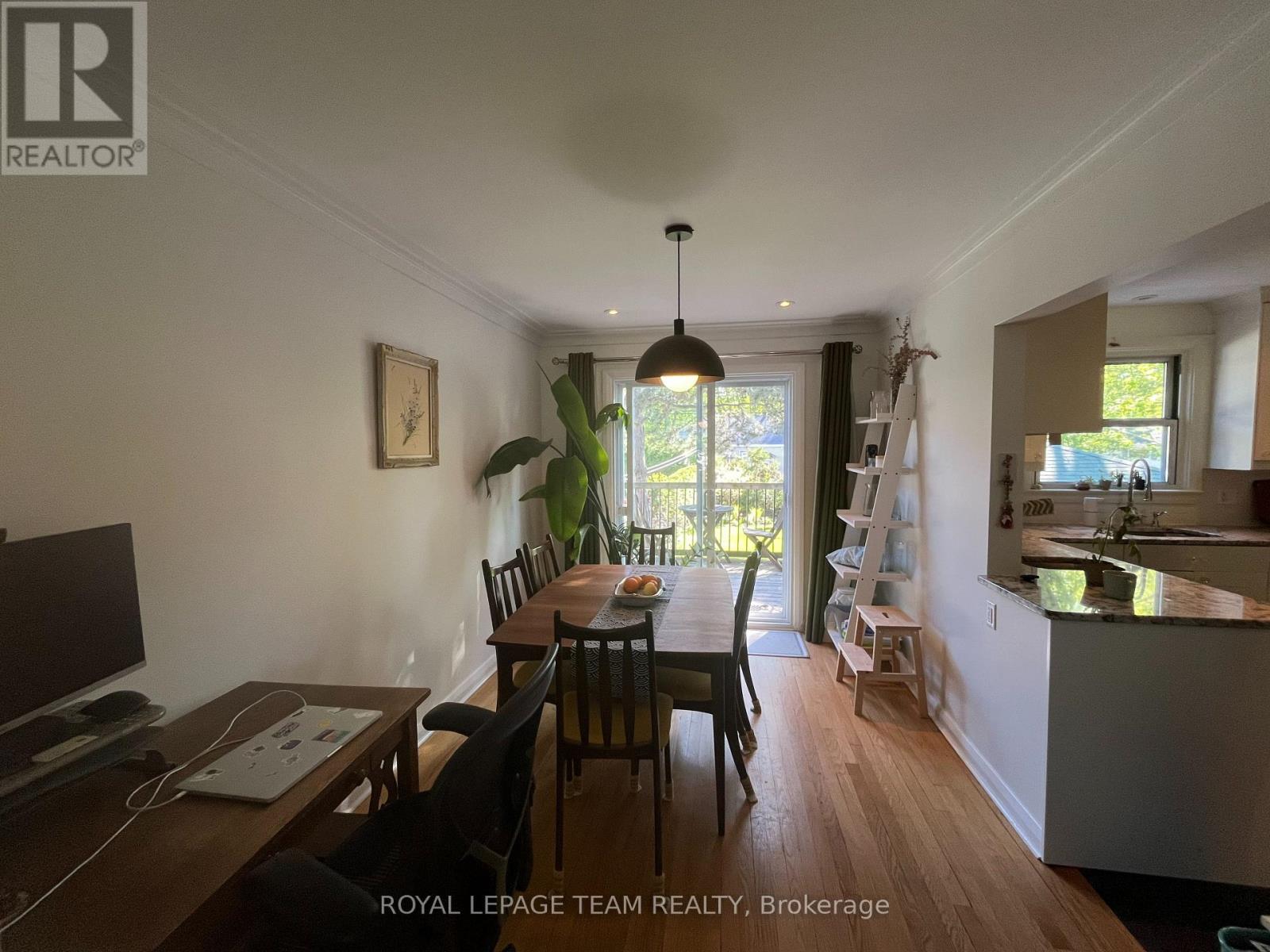 858 Riddell Avenue N, Ottawa, Ontario K2A 2V9 - Photo 10 - X13154402