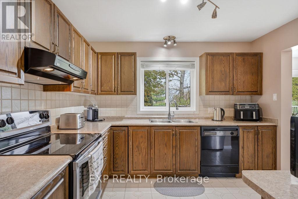 1536 Michaelsem Street, Ottawa, Ontario  K1C 4T5 - Photo 14 - X13157786