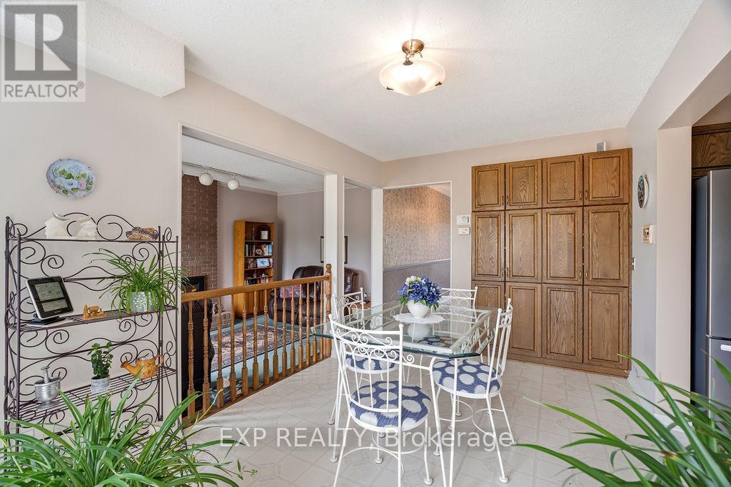 1536 Michaelsem Street, Ottawa, Ontario  K1C 4T5 - Photo 20 - X13157786