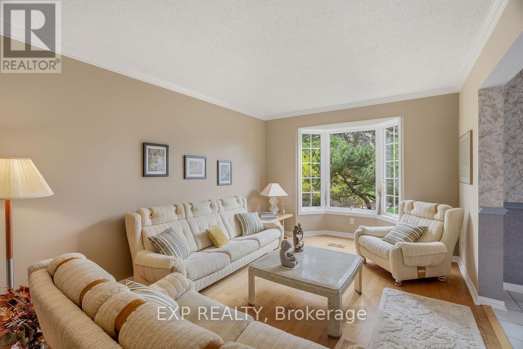 1536 Michaelsem Street, Ottawa, Ontario  K1C 4T5 - Photo 7 - X13157786