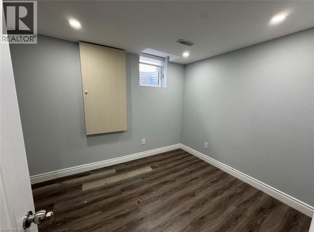 28 Timberlane Crescent Unit# Lower, Kitchener, Ontario  N2N 1S9 - Photo 6 - 40832107