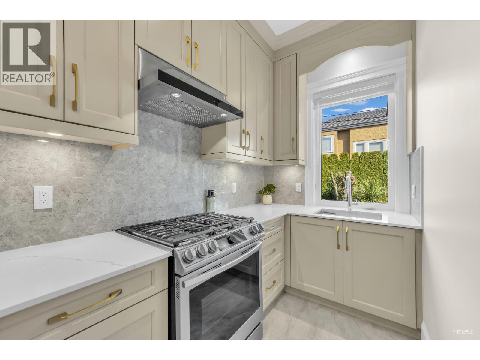 8460 Fairway Road, Richmond, British Columbia  V7C 1Y6 - Photo 20 - R3126494