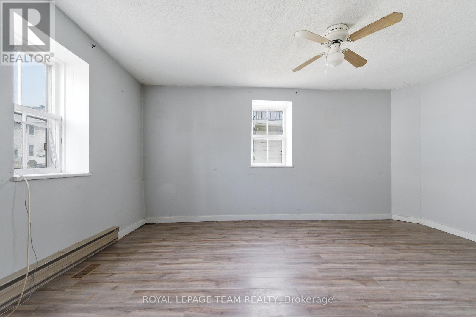 42 Bonnechere Street S, Renfrew, Ontario  K7V 1Z1 - Photo 20 - X13159142