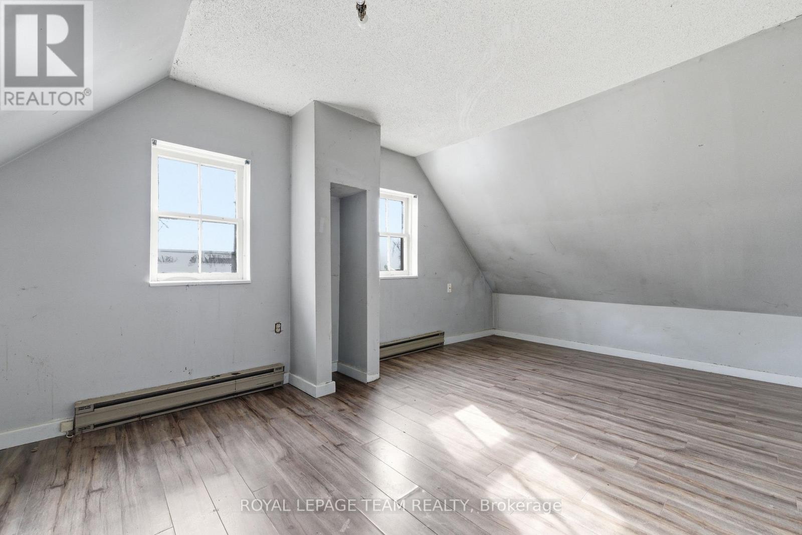 42 Bonnechere Street S, Renfrew, Ontario  K7V 1Z1 - Photo 21 - X13159142