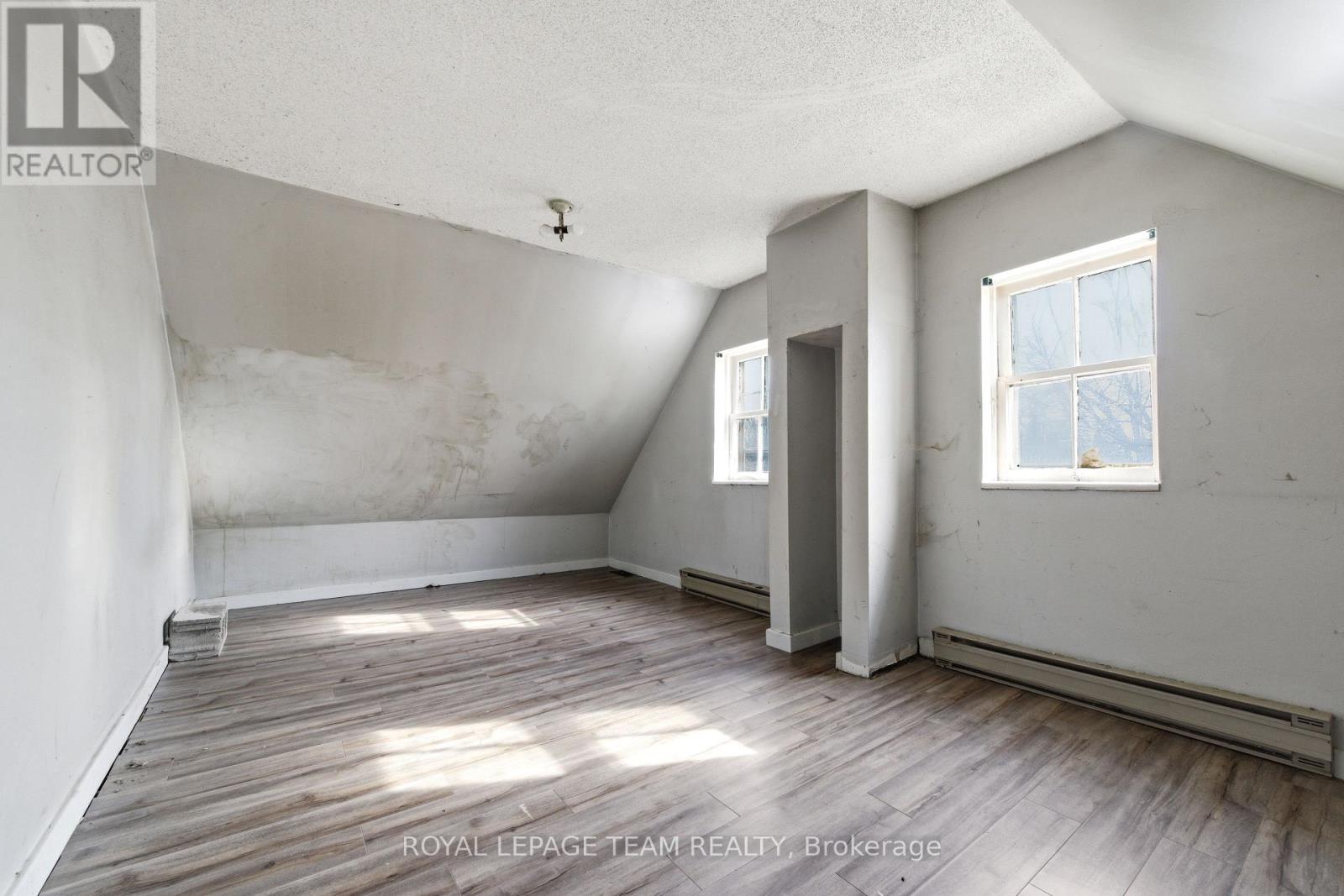 42 Bonnechere Street S, Renfrew, Ontario  K7V 1Z1 - Photo 26 - X13159142