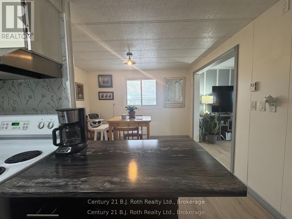 14 Muir Drive, Oro-Medonte, Ontario L3V 0P9 - Photo 10 - S13159170