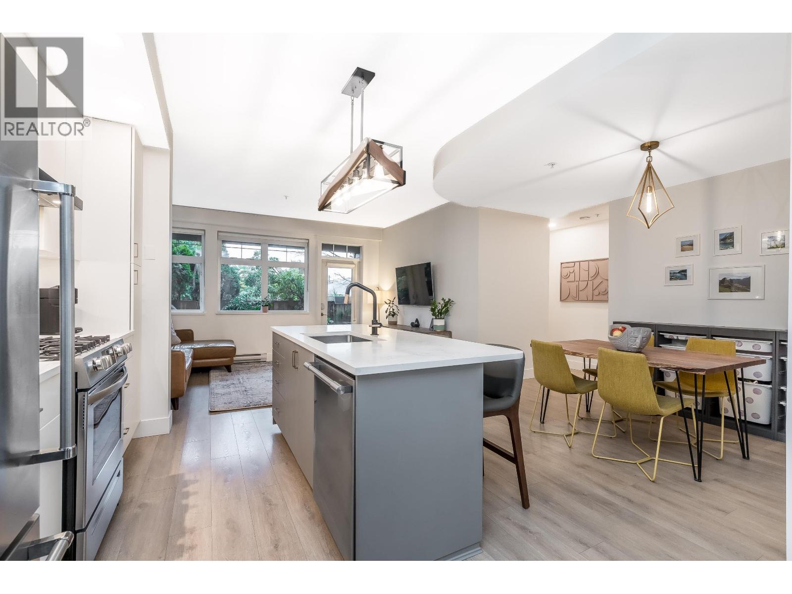 2268 St. George Street, Vancouver, British Columbia  V5T 3R2 - Photo 12 - R3126683