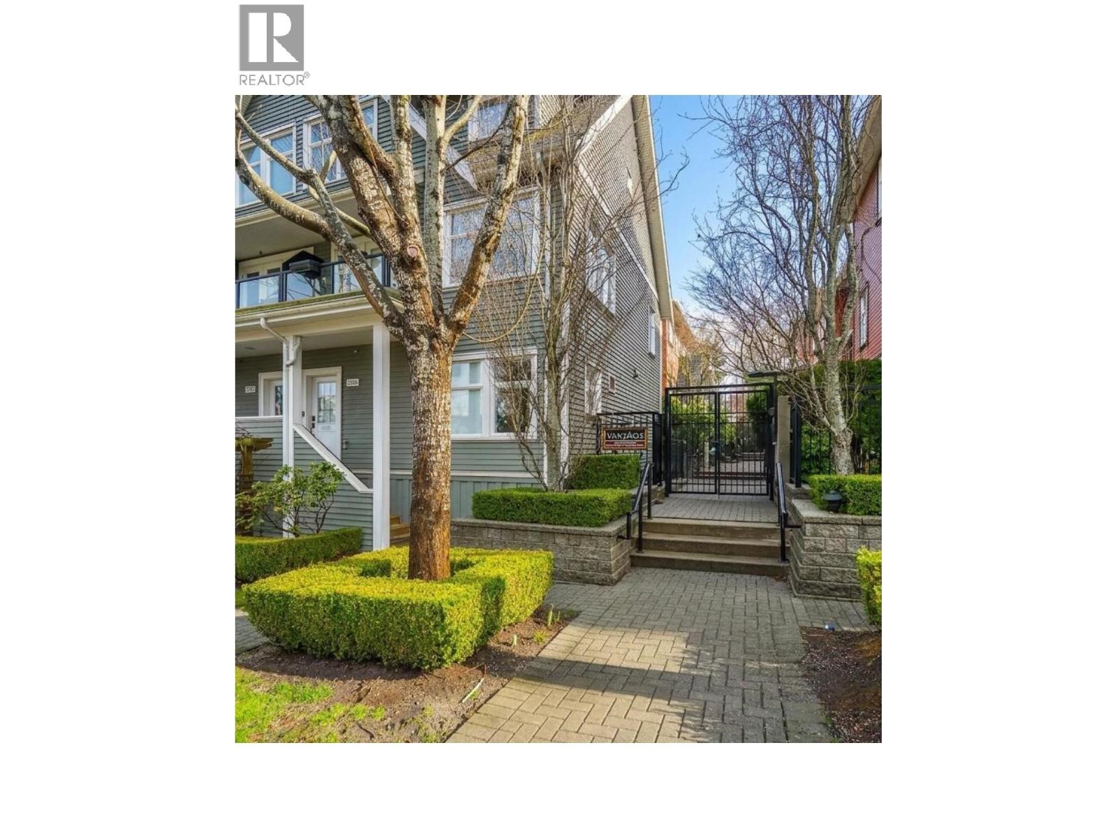 2268 St. George Street, Vancouver, British Columbia  V5T 3R2 - Photo 2 - R3126683